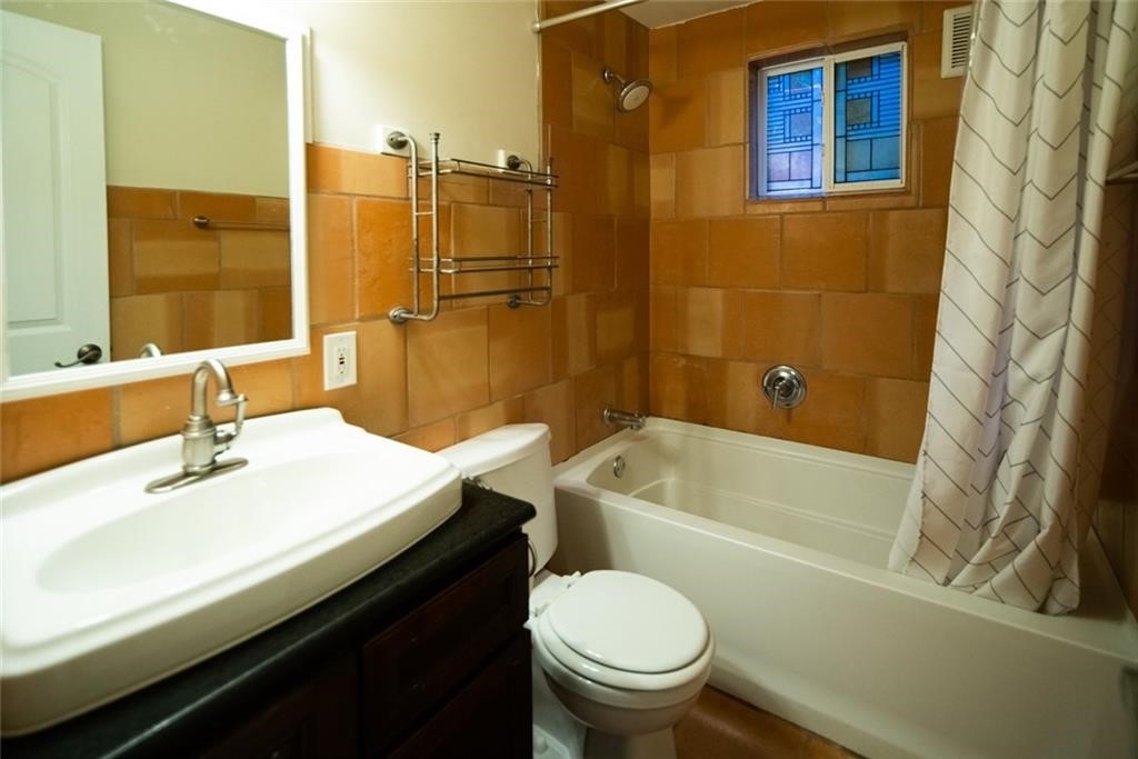 1607 Garden Street, Unit A Austin, TX 78702 - Photo 5 of 14