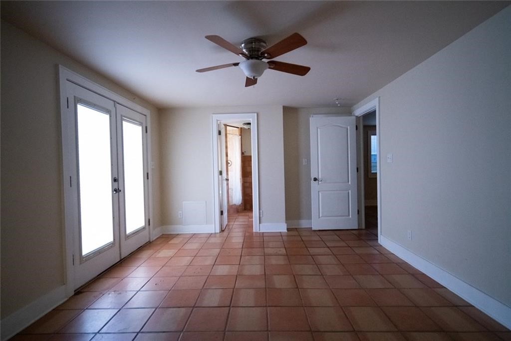 1607 Garden Street, Unit A Austin, TX 78702 - Photo 9 of 14
