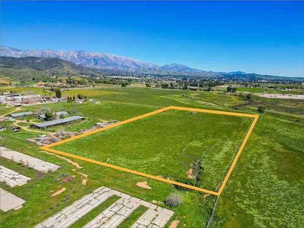 $500,000 | 0 Fabian Lane, Cherry Valley, CA 92223