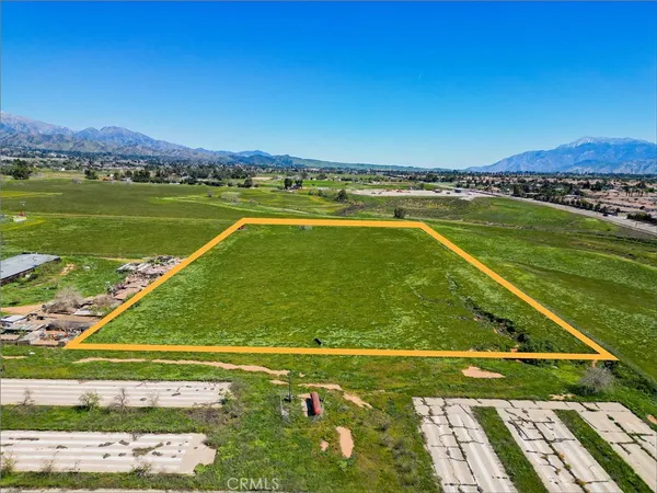 $500,000 | 0 Fabian Lane, Cherry Valley, CA 92223