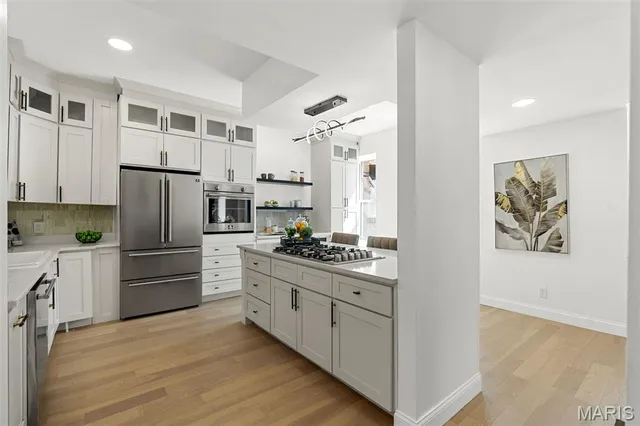 $689,900 | 5164 Waterman Boulevard, St. Louis, MO 63108