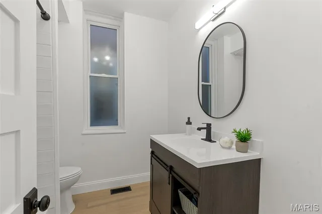 $689,900 | 5164 Waterman Boulevard, St. Louis, MO 63108