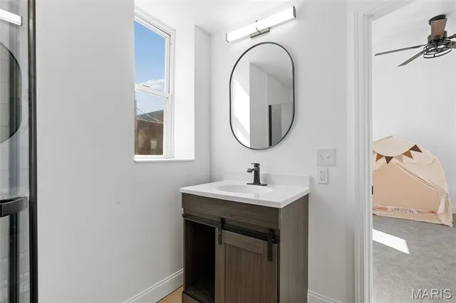 $689,900 | 5164 Waterman Boulevard, St. Louis, MO 63108