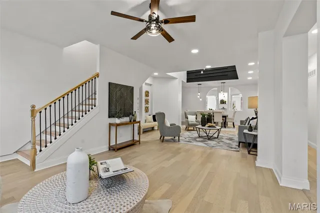 $689,900 | 5164 Waterman Boulevard, St. Louis, MO 63108