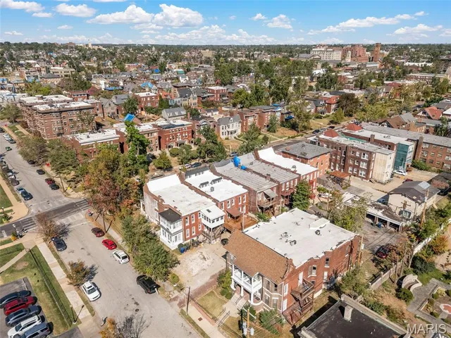 $689,900 | 5164 Waterman Boulevard, St. Louis, MO 63108