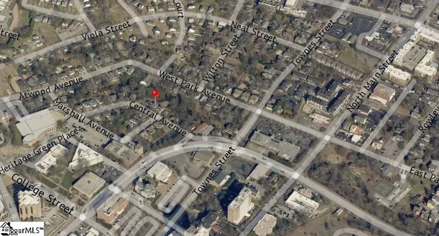 $1,250 | 102 Central Avenue, Unit C, Greenville, SC 29601