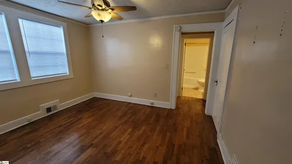 $1,200 | 102 Central Avenue, Unit C, Greenville, SC 29601