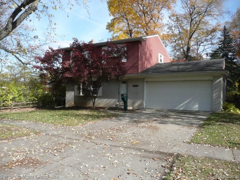 23676 Tuck Road Farmington Hills, MI 48336 - Photo 1 of 15