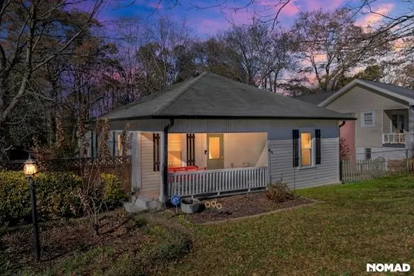 $2,200 | 2218 Dunseath Avenue Northwest, Atlanta, GA 30318