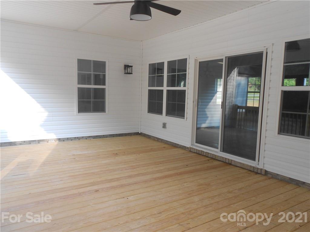 2309 New Salem Road Monroe, NC 28110 - Photo 6 of 26 an empty room with windows and closet
