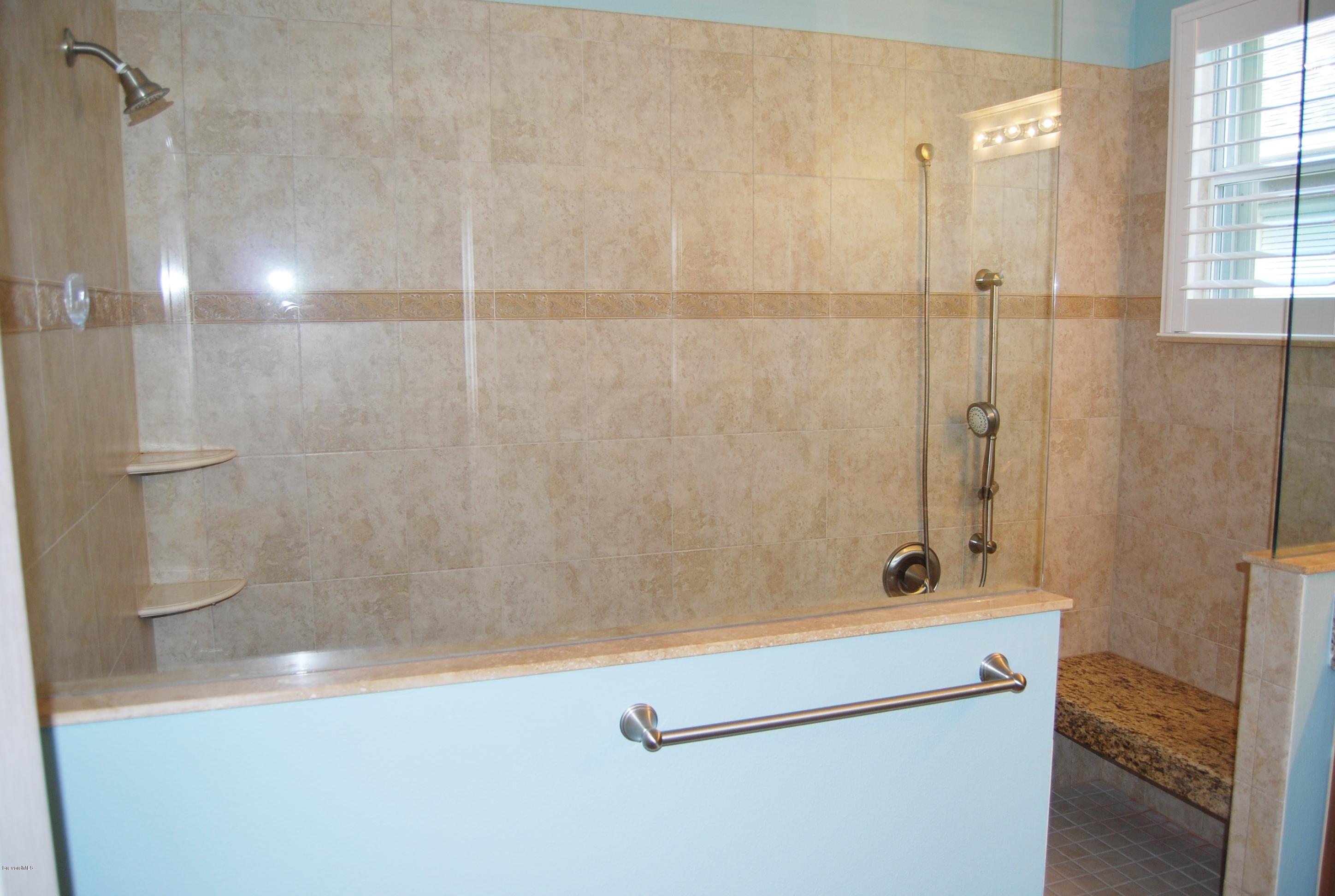 3479 Ahern Place Melbourne, FL 32940 - Photo 11 of 19 Master shower