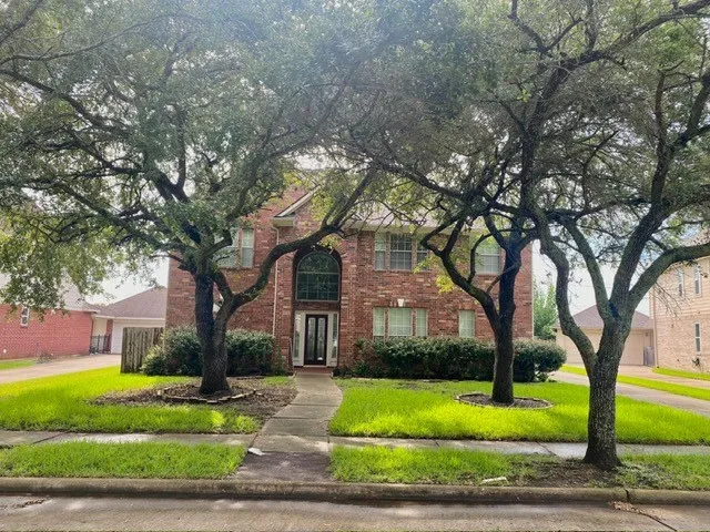 $439,000 | 2402 Plantation Bend Drive, Sugar Land, TX 77478