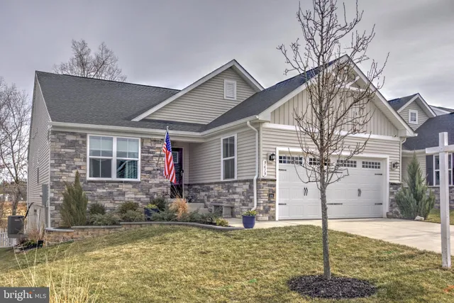 $455,000 | 3619 Twin Lk Boulevard, Locust Grove, VA 22508
