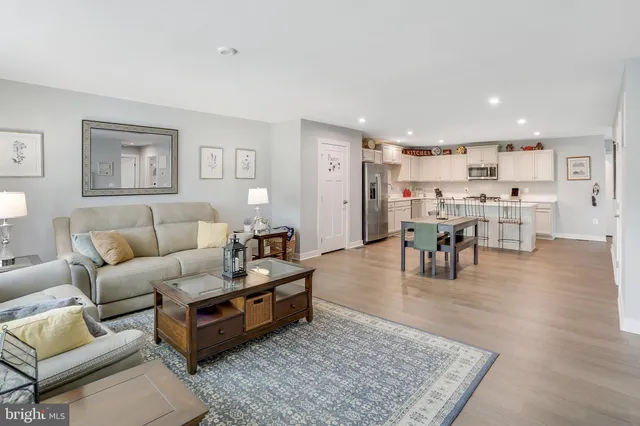 $455,000 | 3619 Twin Lk Boulevard, Locust Grove, VA 22508