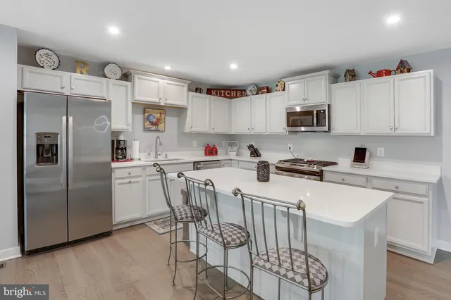 $455,000 | 3619 Twin Lk Boulevard, Locust Grove, VA 22508