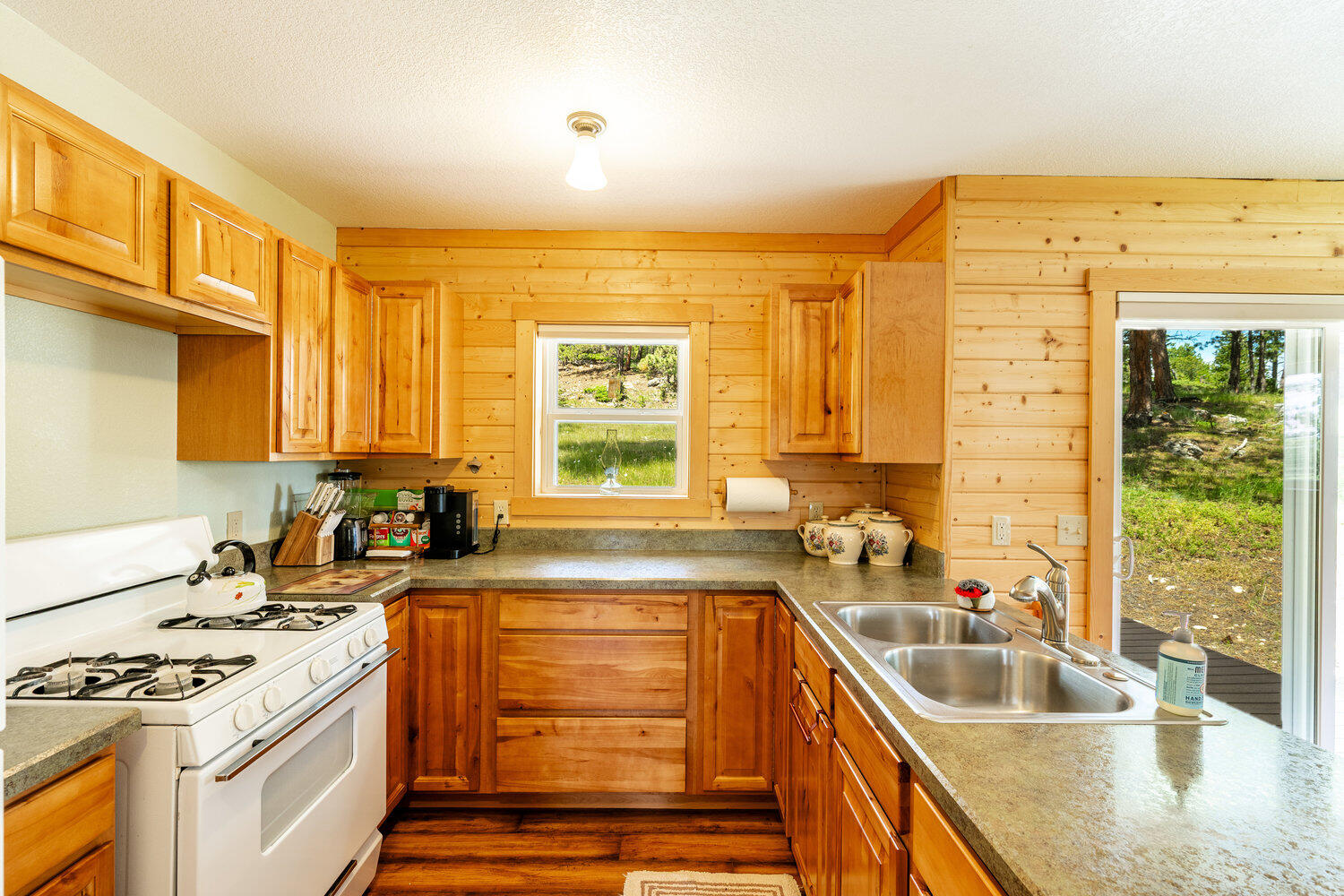 596 Billy Creek Road Buffalo, WY 82834 - Photo 13 of 51 10