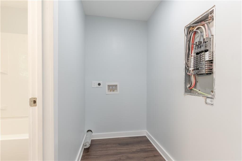 808 Davis Street Monroe, GA 30655 - Photo 20 of 30