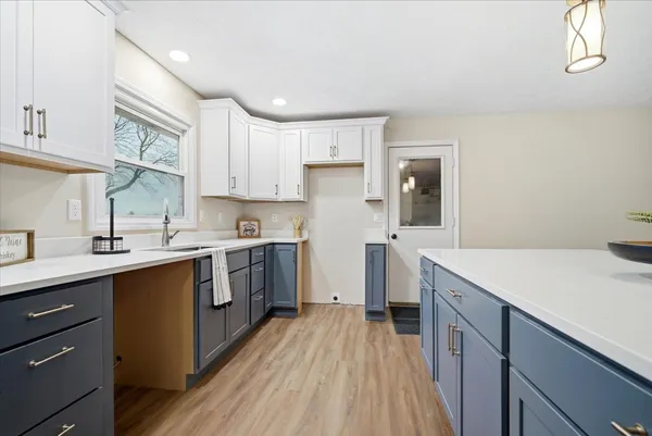 $335,000 | 15795 East 2550 North Road, Hudson, IL 61748