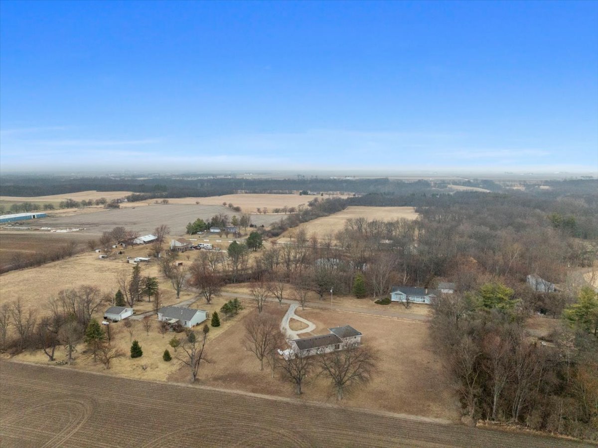 15795 East 2550 North Road Hudson, IL 61748 - Photo 41 of 45