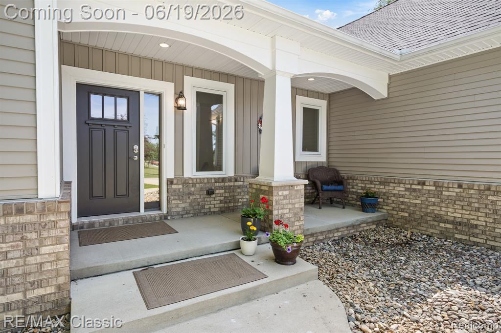 2887 West Joy Road Ann Arbor, MI 48105 - Photo 8 of 44