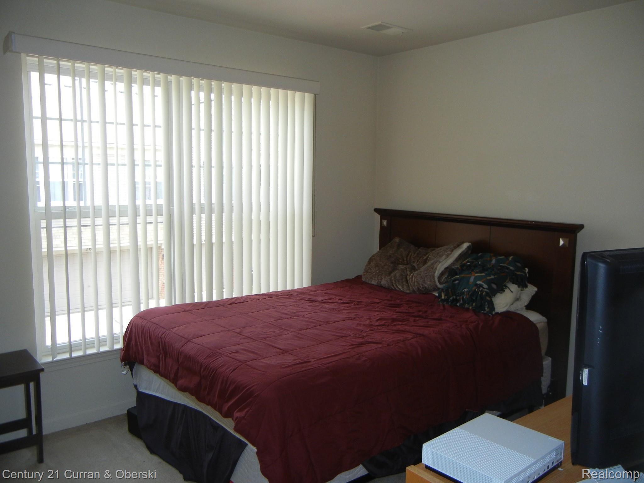 270 North Wixom Road, Unit 60 Wixom, MI 48393 - Photo 20 of 26 Nice size second Bedroom
