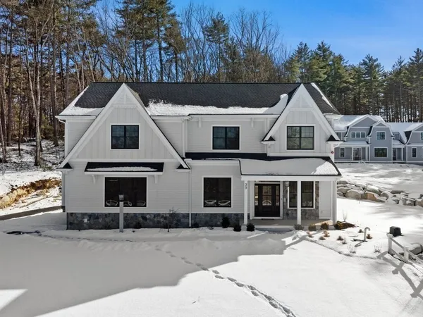 $2,195,000 | 35 Lincoln Street, Hopkinton, MA 01748