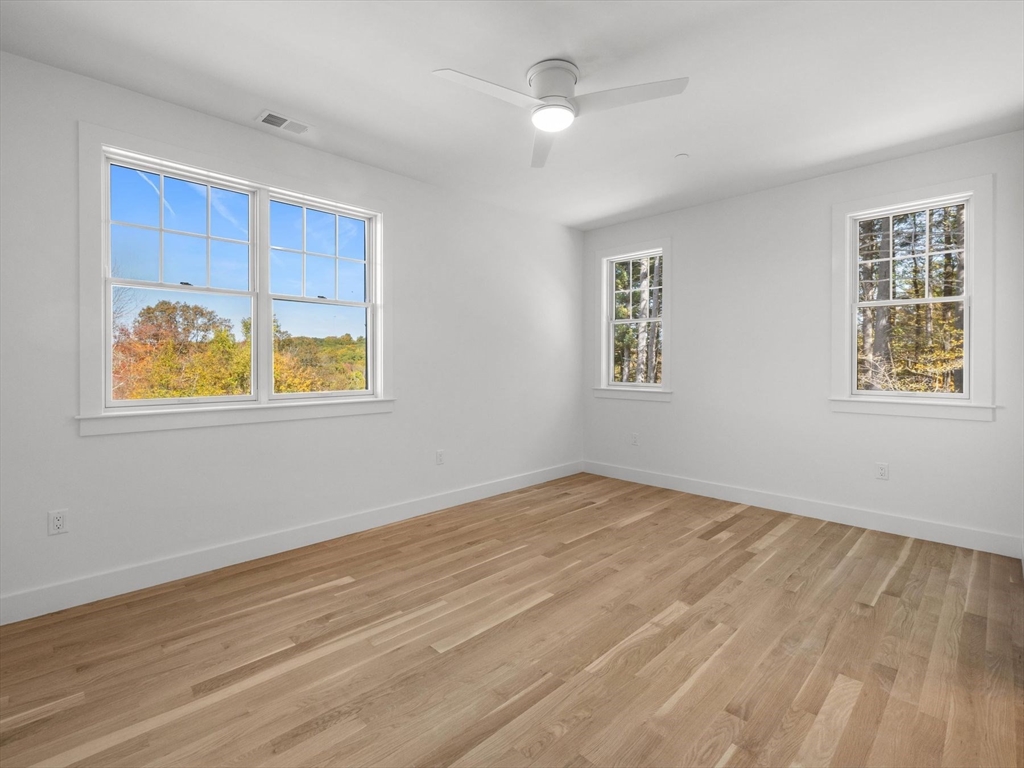 35 Lincoln Street Hopkinton, MA 01748 - Photo 34 of 42