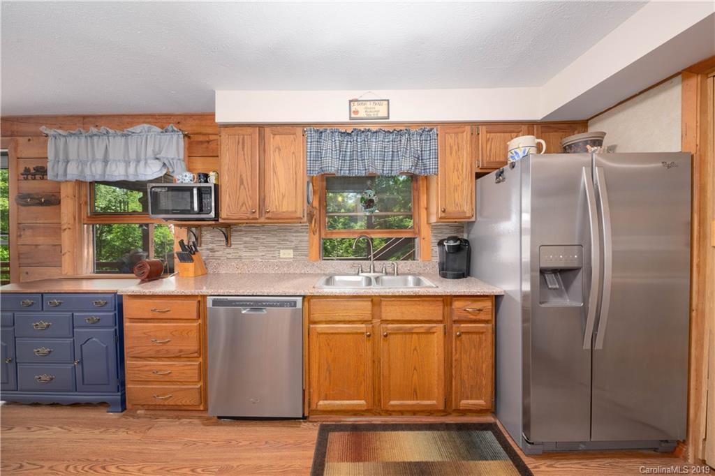 222 Wayah Zooshuga Road Maggie Valley, NC 28751 - Photo 11 of 25 Gallery Image 11