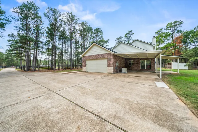 $750,000 | 17709 Terrace Oaks Drive, Waller, TX 77484