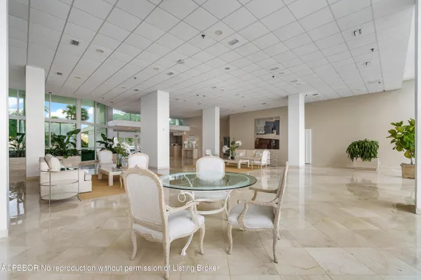 $2,250,000 | 400 North Flagler Drive, Unit 501, West Palm Beach, FL 33401