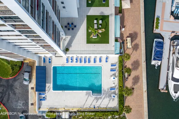 $2,250,000 | 400 North Flagler Drive, Unit 501, West Palm Beach, FL 33401