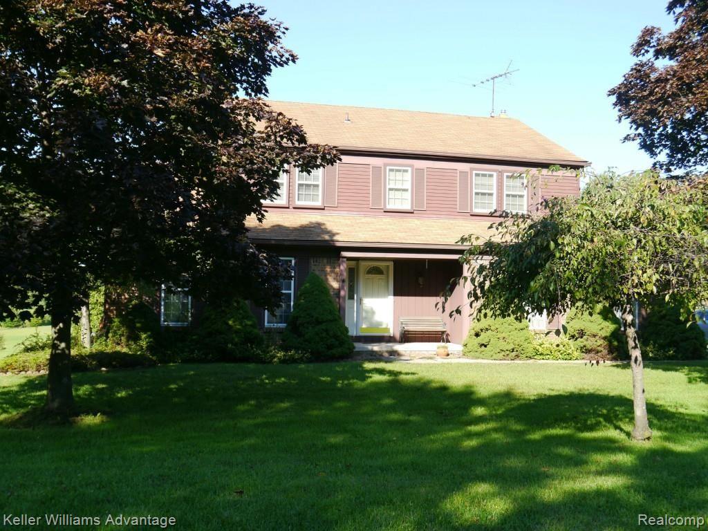 35766 Smithfield Road Farmington, MI 48335 - Photo 1 of 14 P1020658.jpg
