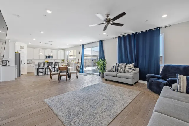 $520,000 | 2409 Pepperdine Street, Lemoore, CA 93245