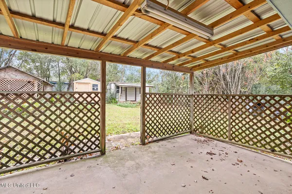 $70,000 | 322 Beverly Circle, Crystal Springs, MS 39059