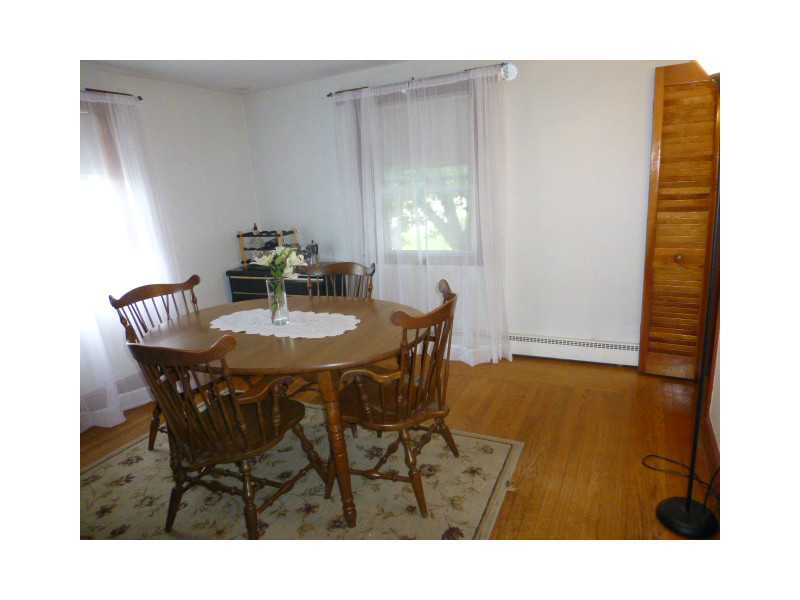 5 Appleton Street Cranston, RI 02910 - Photo 4 of 15 Dining Room.
