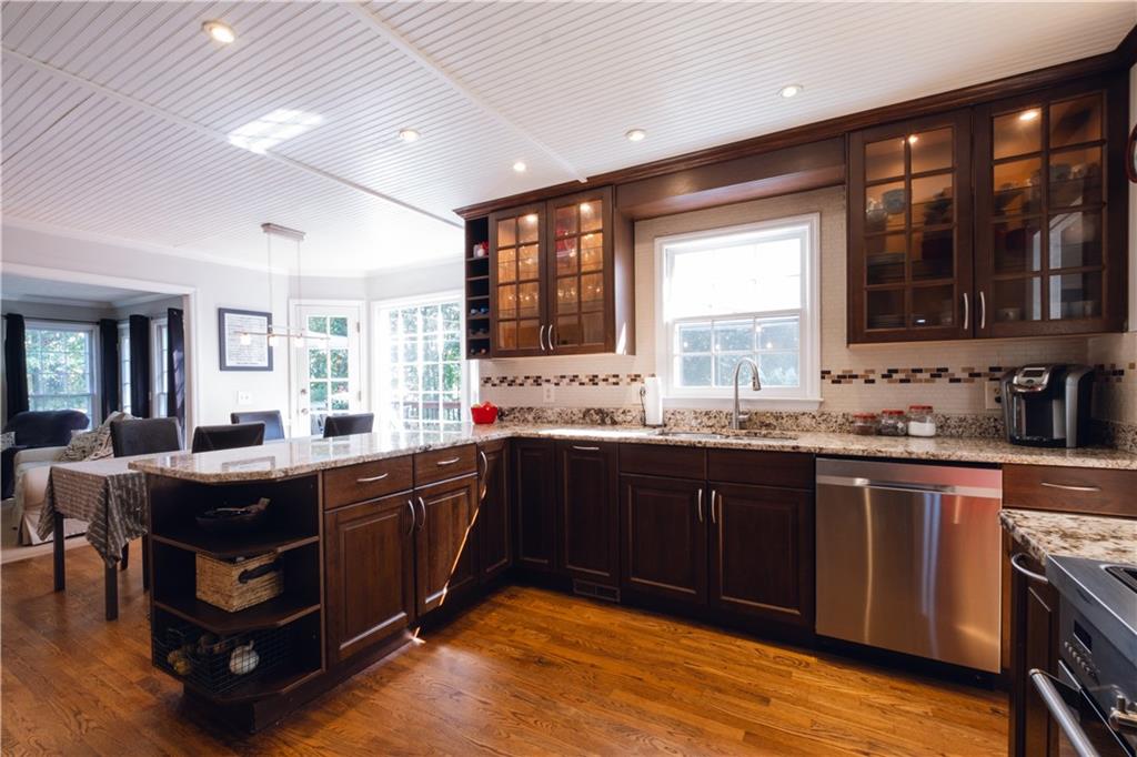 3341 Danielle Way Suwanee, GA 30024 - Photo 8 of 47