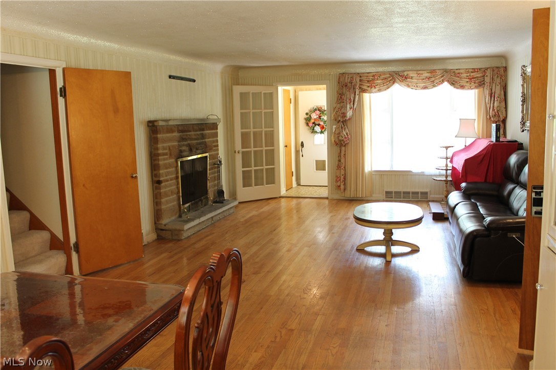 15781 Cleviden Road Cleveland, OH 44112 - Photo 5 of 35 Gallery Image 5