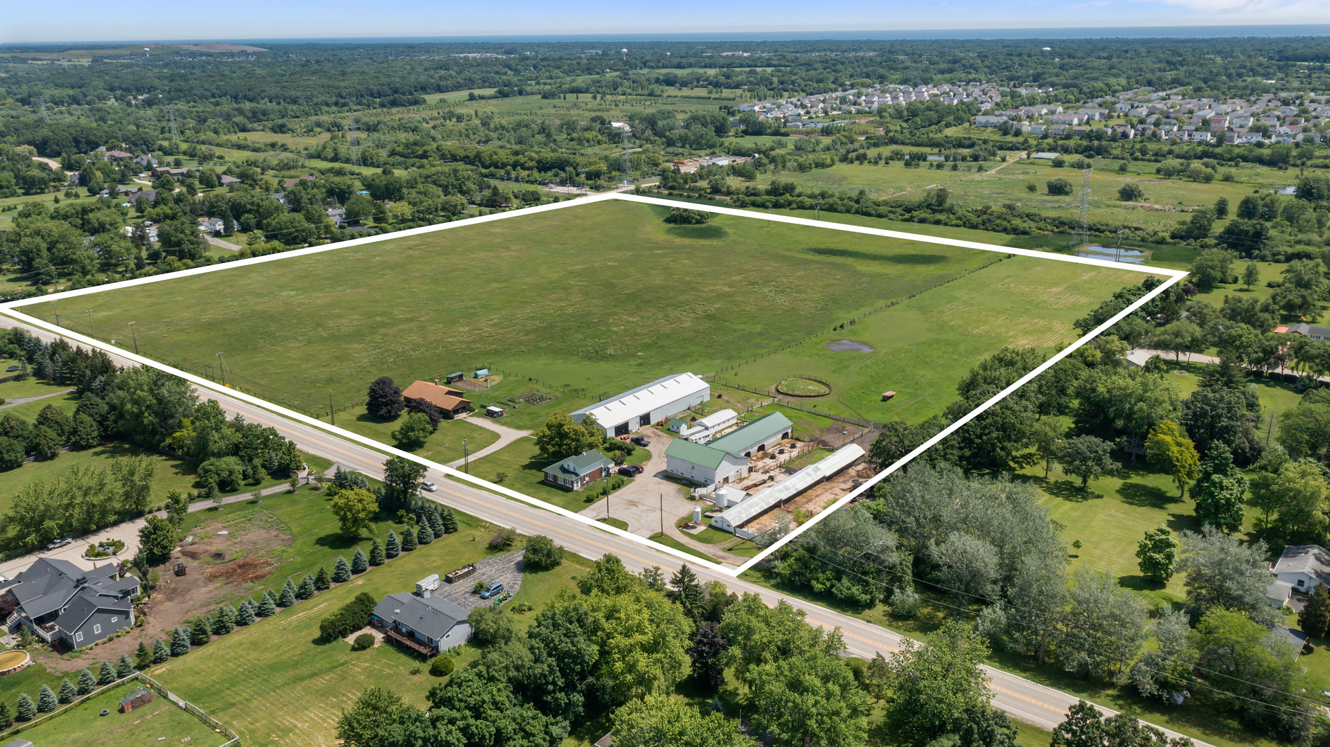 39525 North Delany Road Wadsworth, IL 60083 - Photo 2 of 38