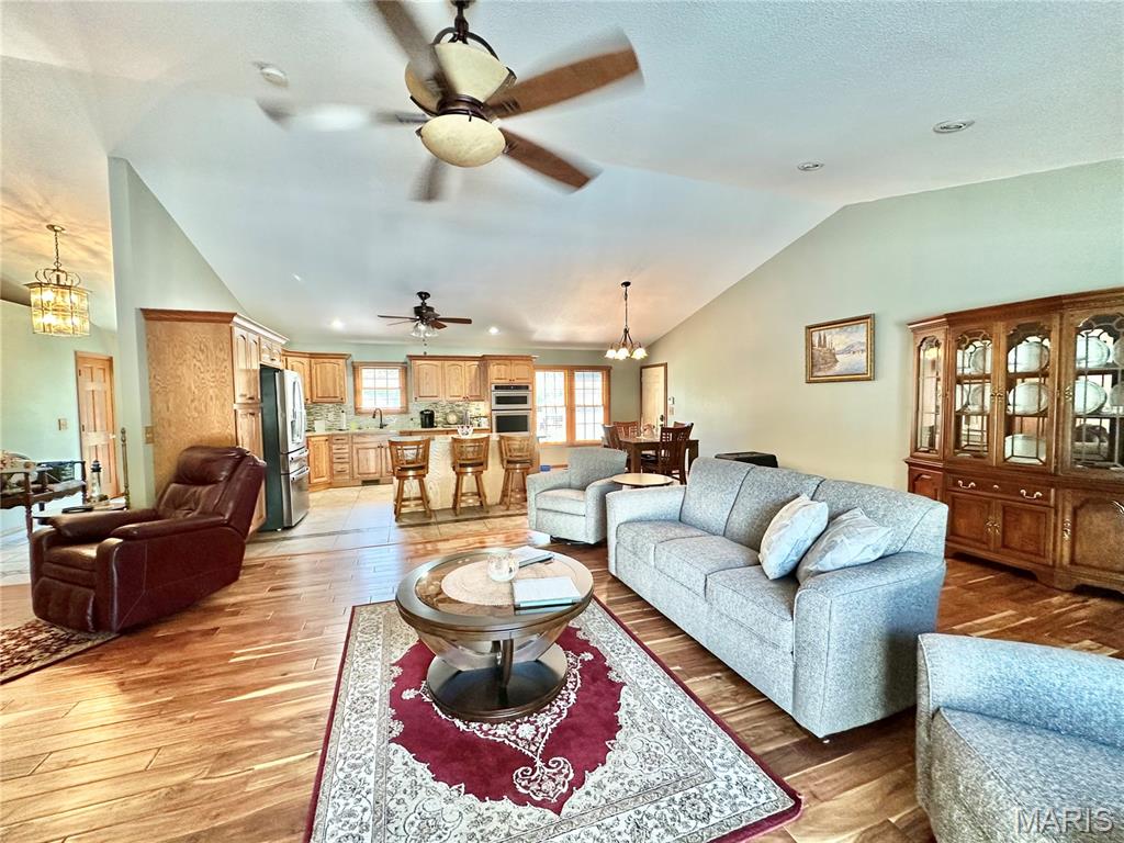 102 Windy Hill Lebanon, IL 62254 - Photo 13 of 46