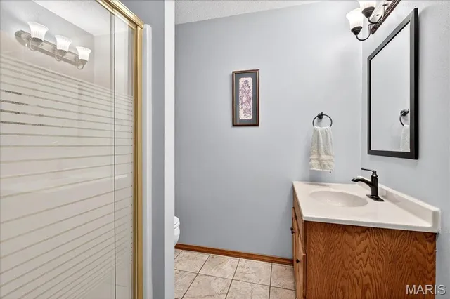 $644,800 | 102 Windy Hill, Lebanon, IL 62254