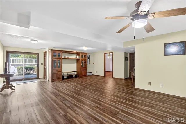 $644,800 | 102 Windy Hill, Lebanon, IL 62254