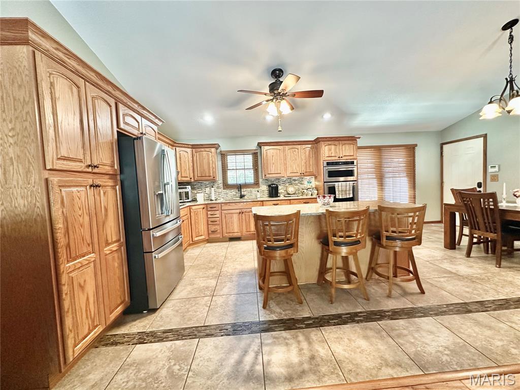 102 Windy Hill Lebanon, IL 62254 - Photo 9 of 47