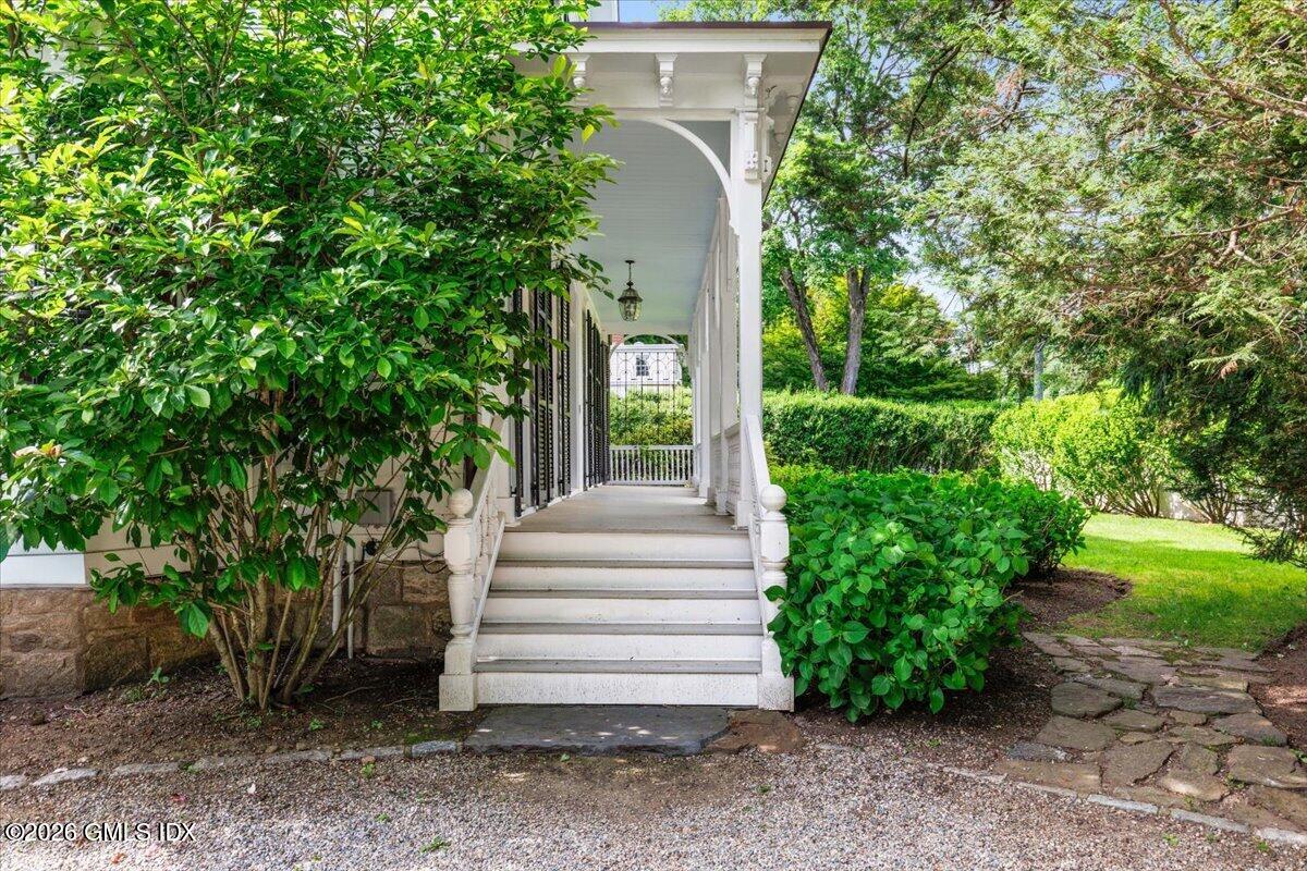 332 Riversville Road Greenwich, CT 06831 - Photo 4 of 20 04-555A9137a