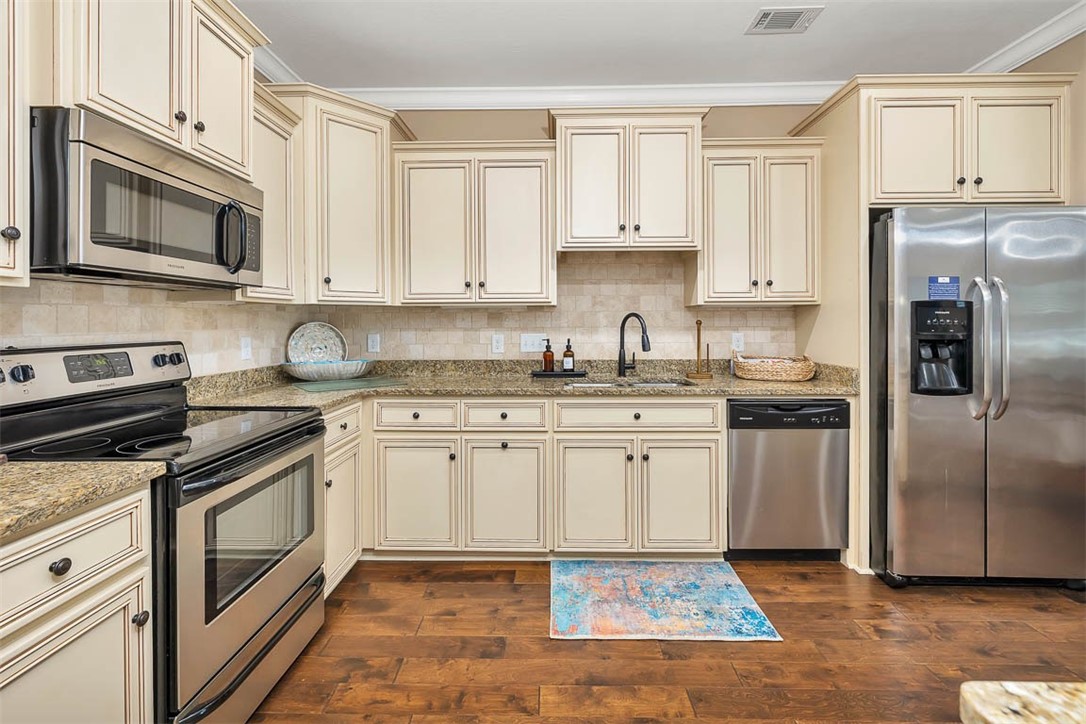 902 Reserve Lane St. Simons Island, GA 31522 - Photo 4 of 28