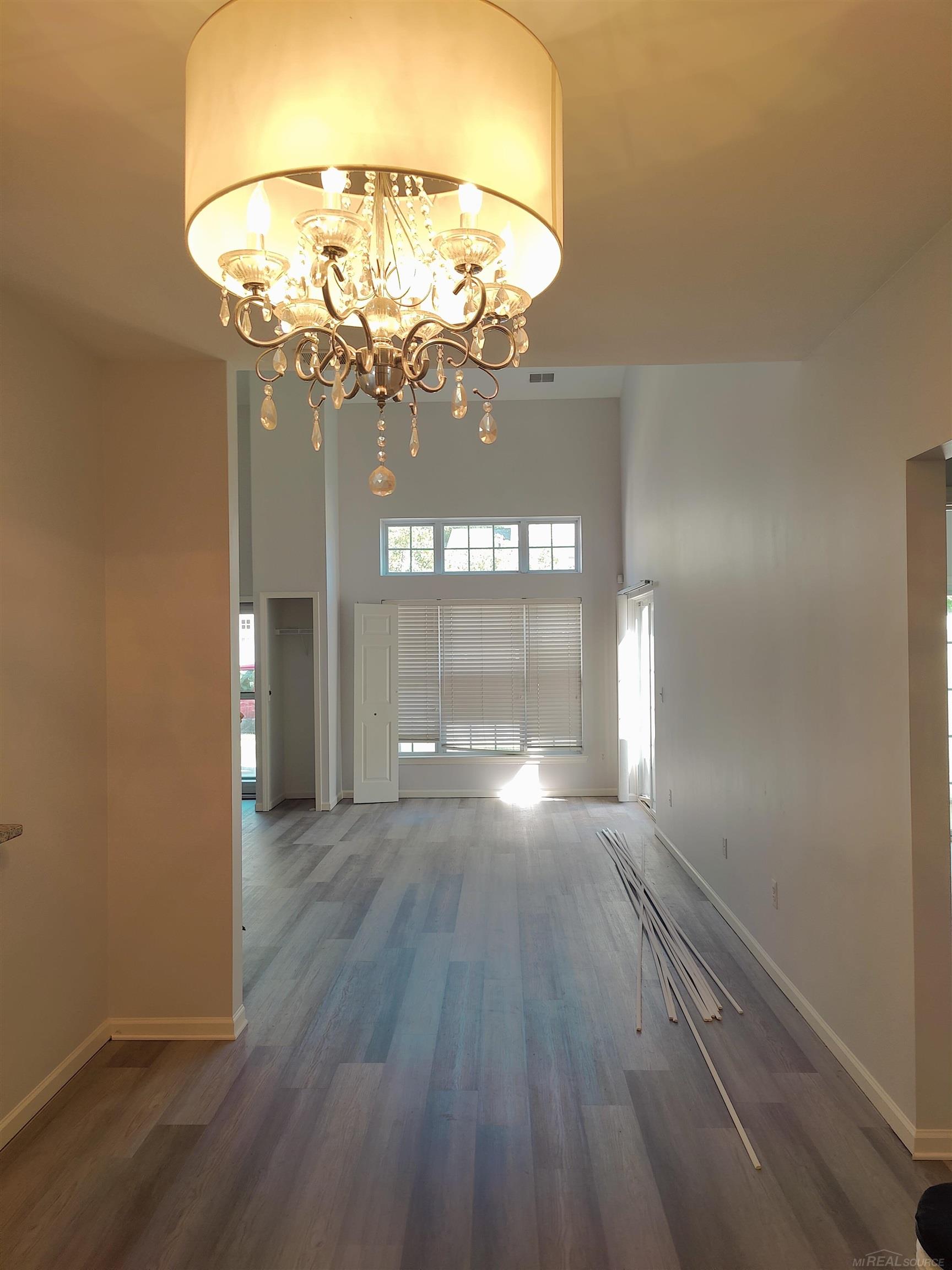 25768 North Maritime Road Harrison Township, MI 48045 - Photo 4 of 10