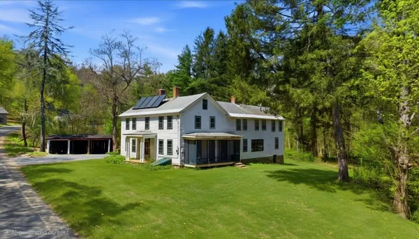$425,000 | 42 Shutesbury Road, Leverett, MA 01054