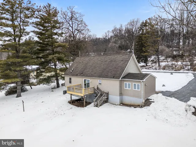 $354,900 | 3096 Upper Valley Road, Parkesburg, PA 19365