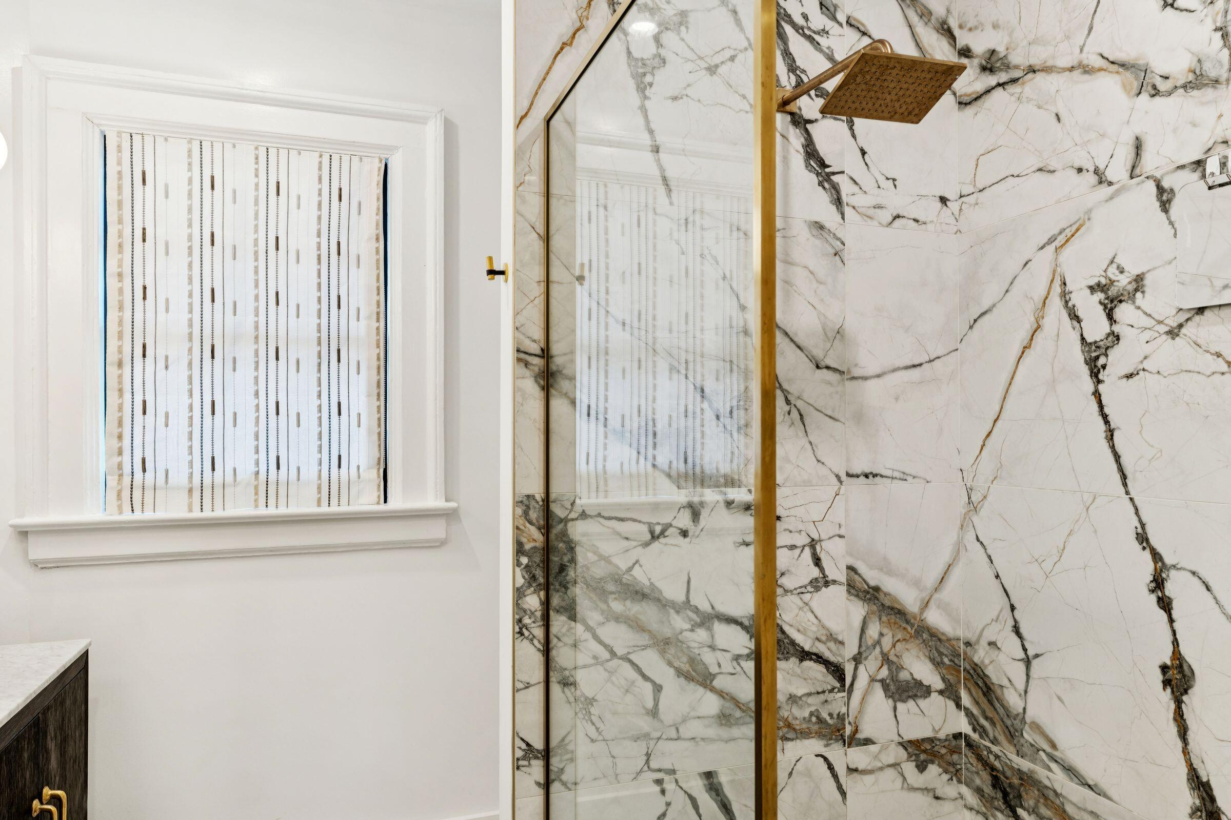 22 Limehouse Street Charleston, SC 29401 - Photo 28 of 48 22LimehouseSt-KeenEyeMarketing-047