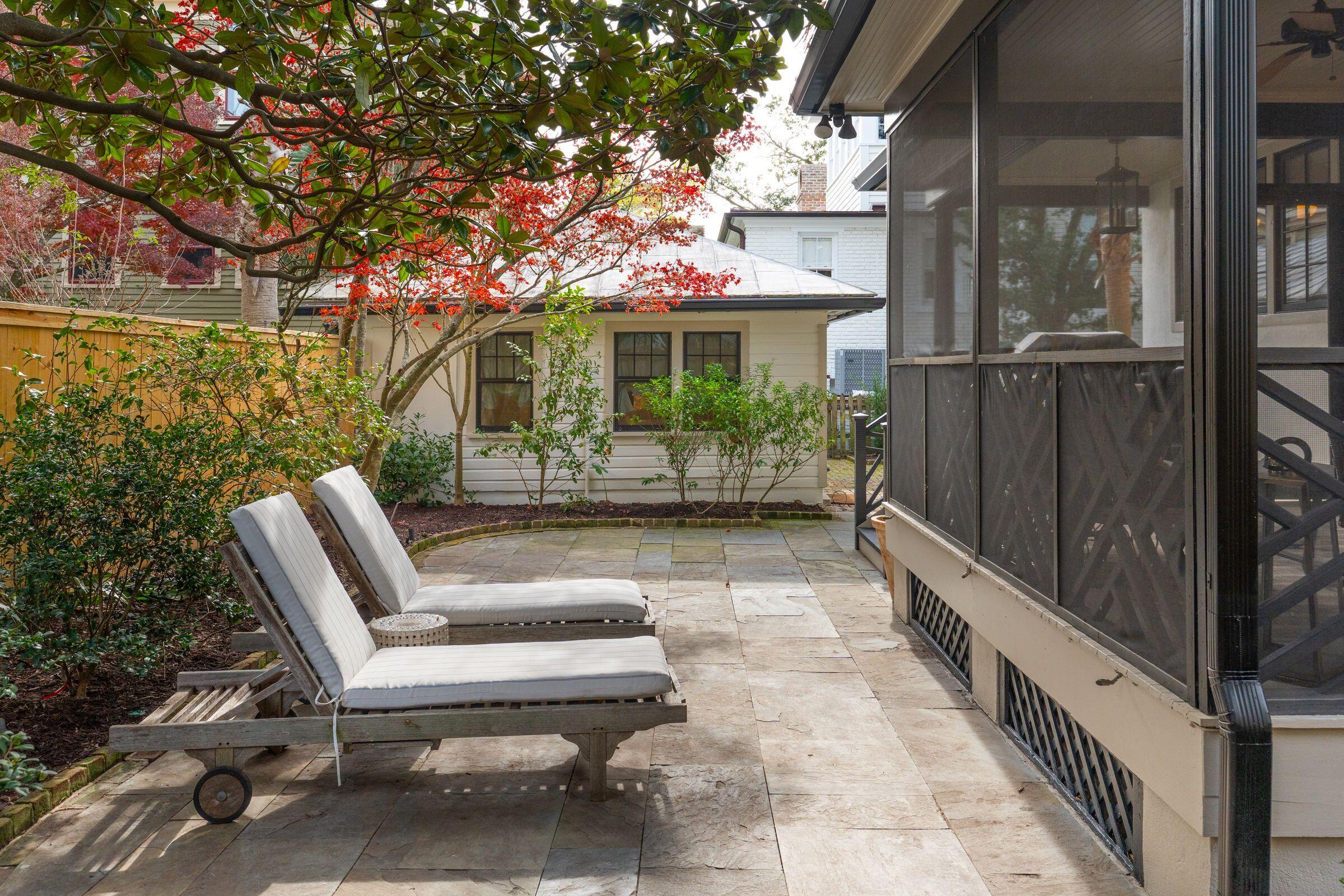 22 Limehouse Street Charleston, SC 29401 - Photo 40 of 48 22LimehouseSt-KeenEyeMarketing-069