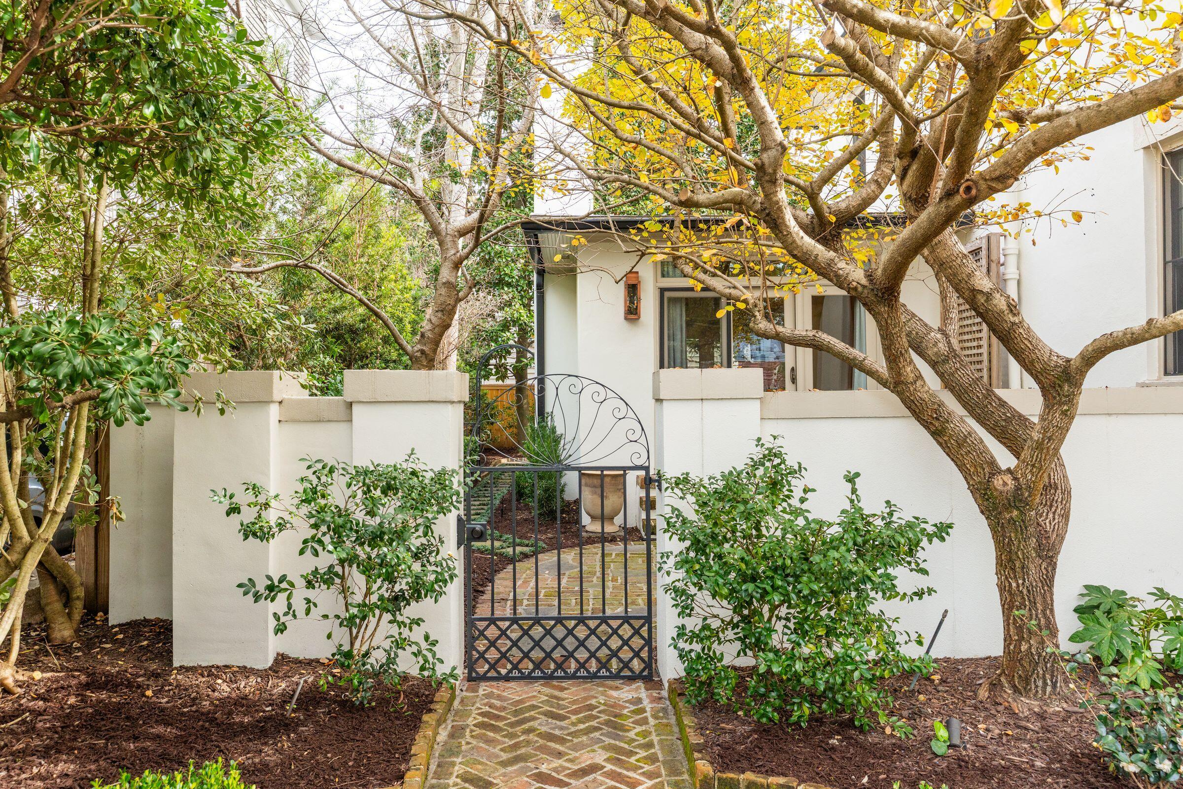 22 Limehouse Street Charleston, SC 29401 - Photo 41 of 48 22LimehouseSt-KeenEyeMarketing-008